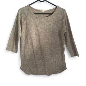 💕 Soft joie light cream neutral  quater sleeve top XS modest spring capsule